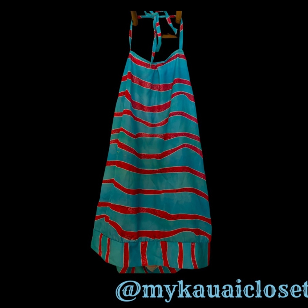 NWOT Gorgeous tankini top or halter top!